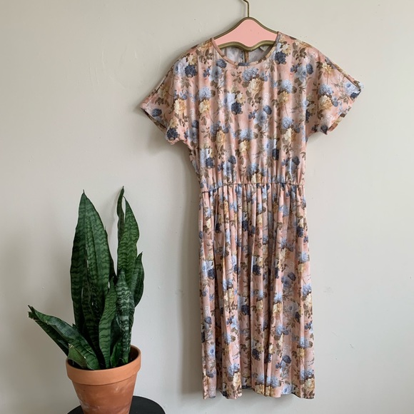 Vintage Dresses & Skirts - Vintage 80’s Pastel Floral Print Tea Dress